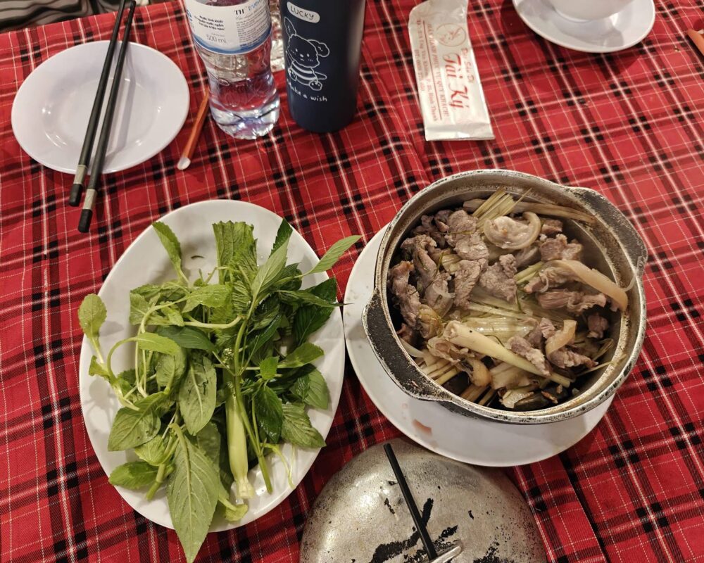 lau-de-gia-truyen-tai-ky-4 Lẩu Dê Gia Truyền Tài Ký