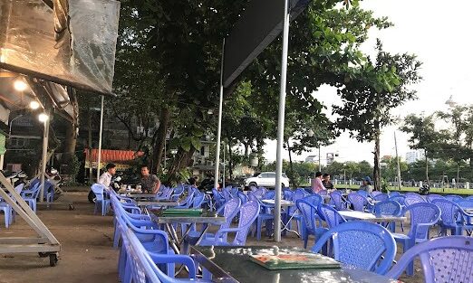 Quán ốc Kìn Kìn