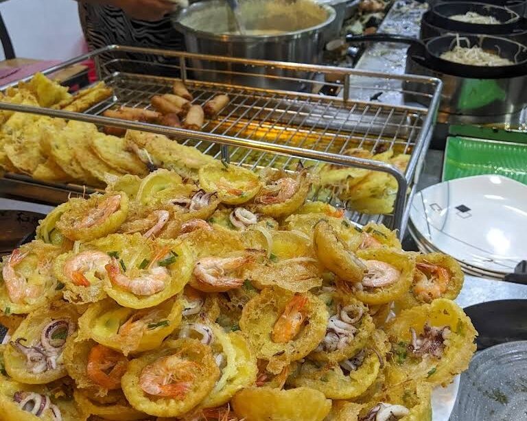 Bánh Xèo Cô Nguyệt