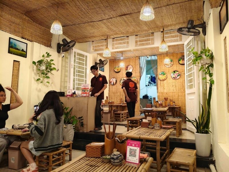 Quán Bánh Xèo Quảng Ngãi Má Dung