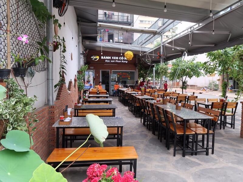 Quán bánh xèo Cô Nga