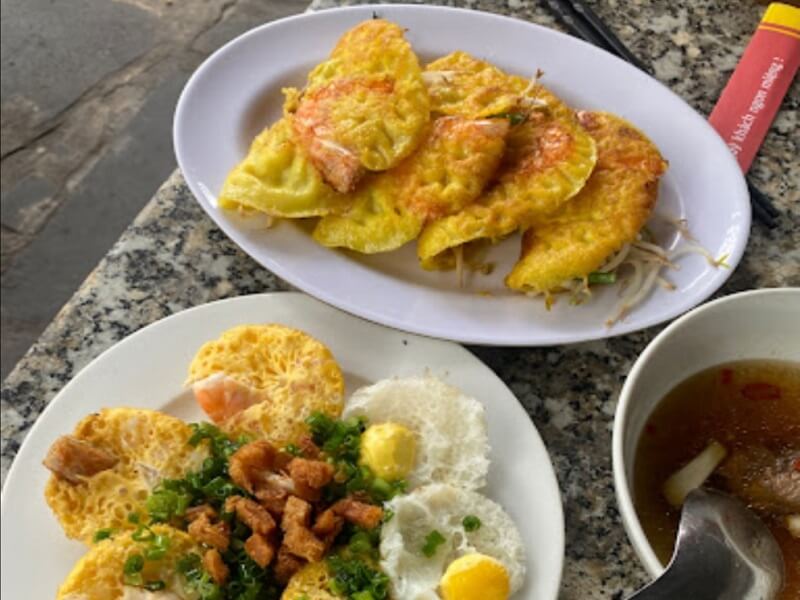 Quán bánh xèo Cô Nga