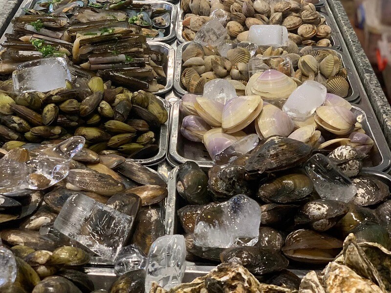 Buffet lẩu & nướng Bến Cát