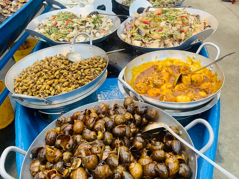 Buffet Lụm Lúa