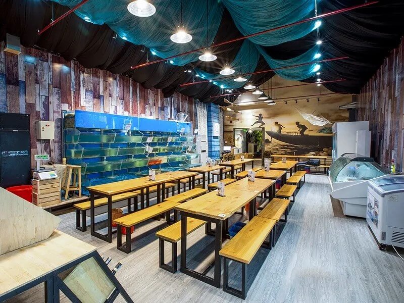 Nhà hàng Chài Village