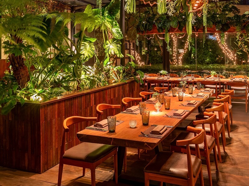 Nhà hàng The Log Restaurant