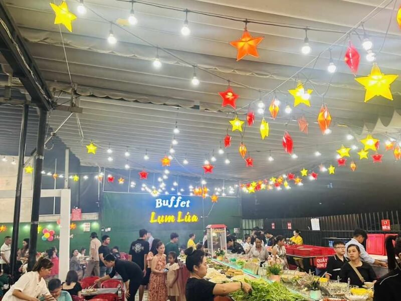 Buffet Lụm Lúa