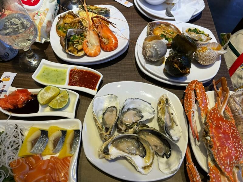 Buffet Poseidon Quận 9