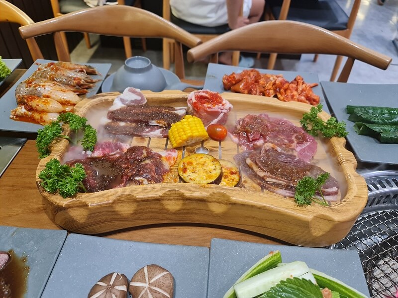 Orifood BBQ & Hotpot Lê Văn Sỹ