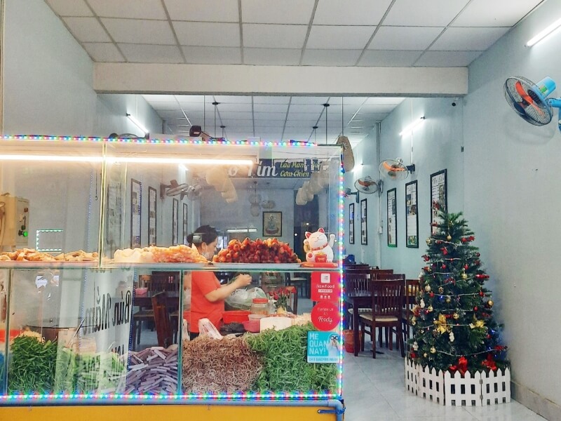 Lẩu mắm Cô Tím