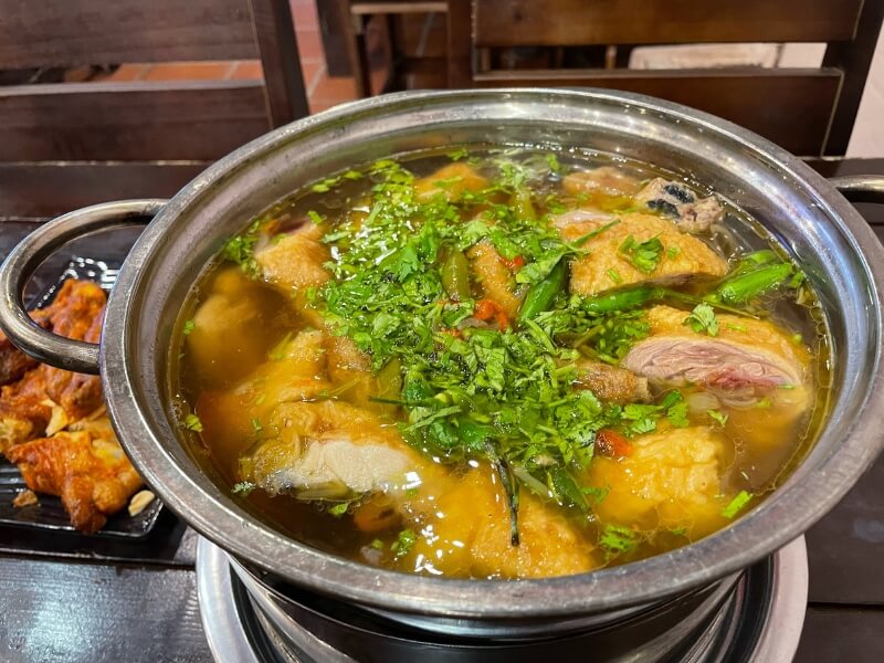 Lẩu Gà Ớt Hiểm 109