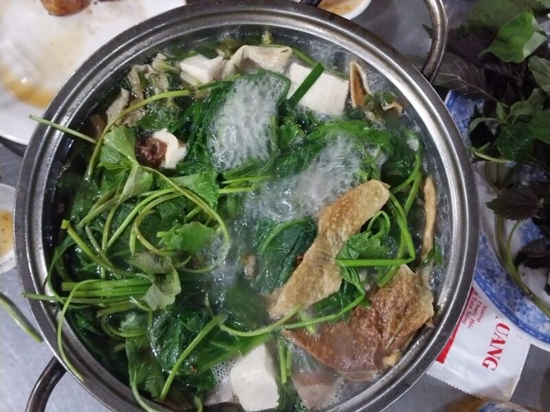 Lẩu dê Yên Hồng Quang