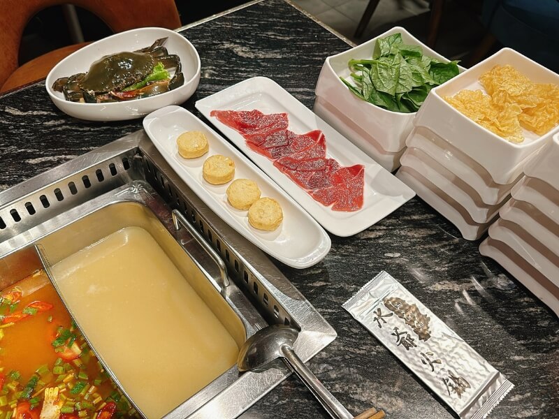 Lẩu Hồng Kông Ông Sủi