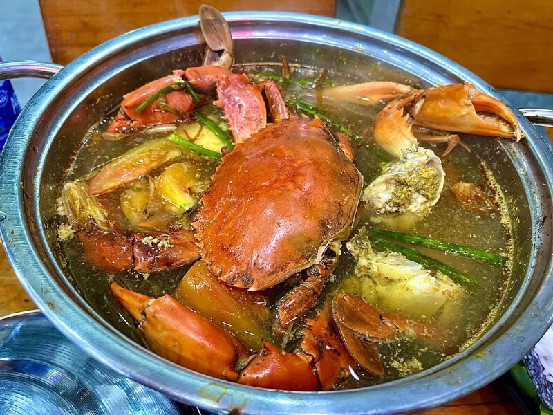 Lẩu Cua Cà Mau