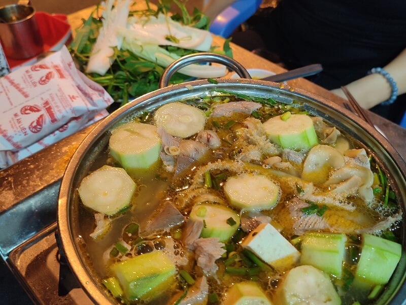 Lẩu Bò Năm Trọng