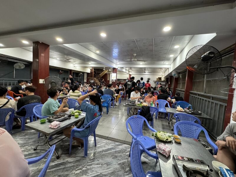 Lẩu Bò Năm Trọng