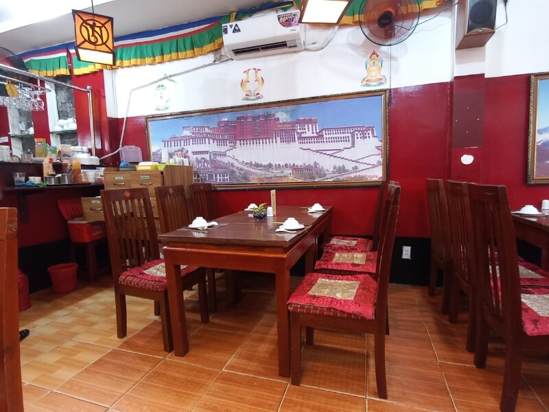 Nhà hàng chay Vajra