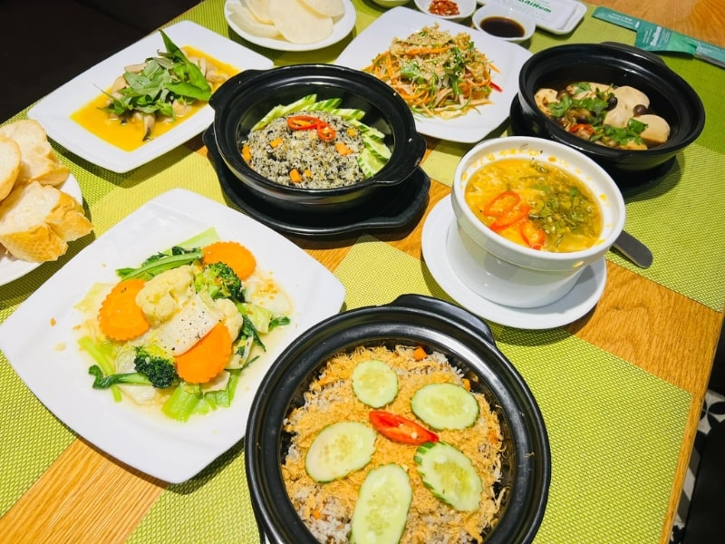 Nhà Hàng Chay Mani