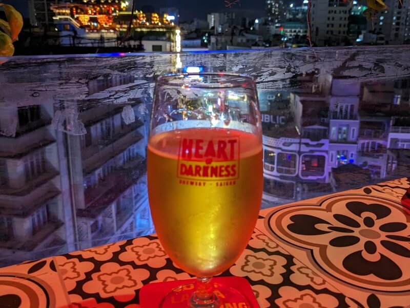 Le'Fê Rooftop Bar