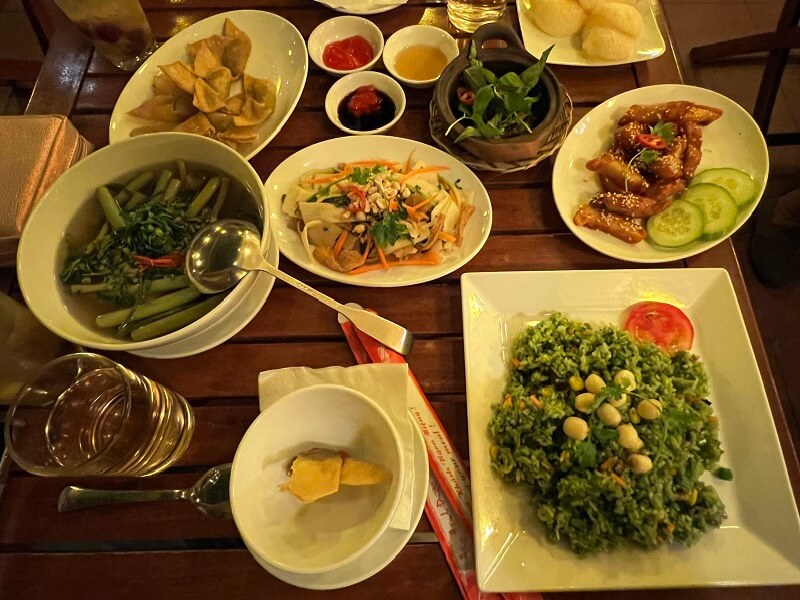 Quán Chay Pháp Uyển