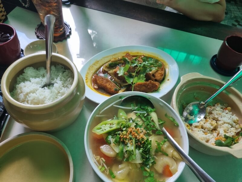 Nhà Hàng Chay Quý Liên