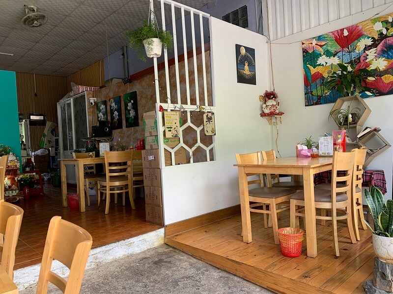 Từ Sen vegetarian and cafe Đà Lạt