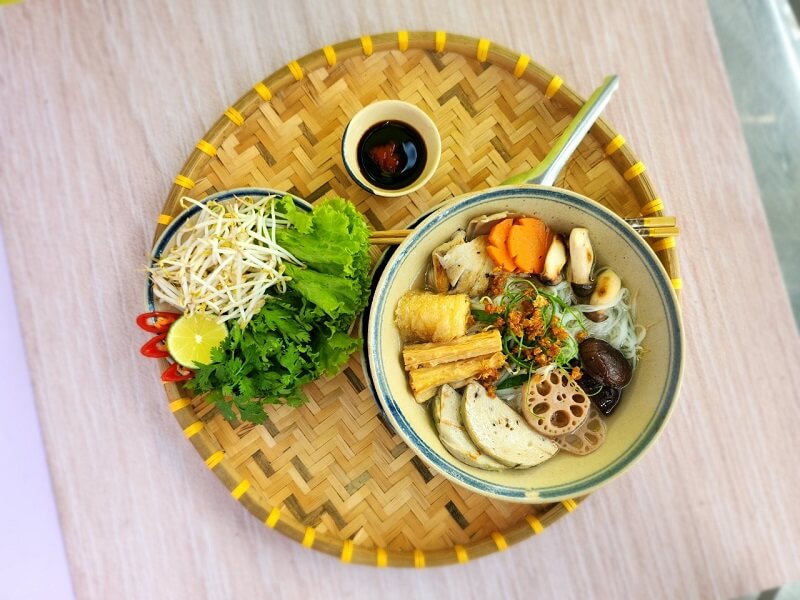 Ẩm thực chay Hương Sen