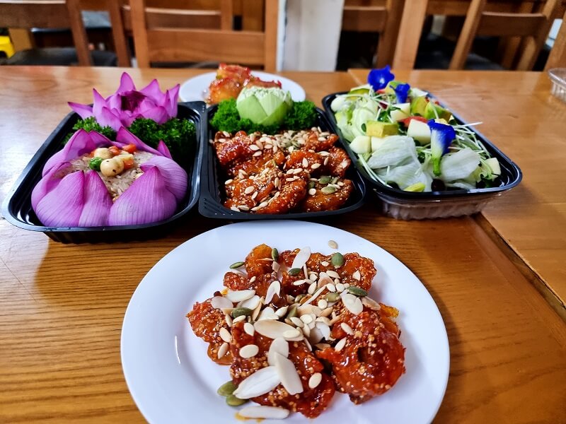 Nhà Hàng Cơm Chay Hoa Sen