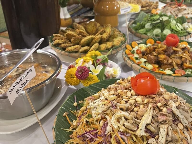 Ken Vegetarian and Coffee