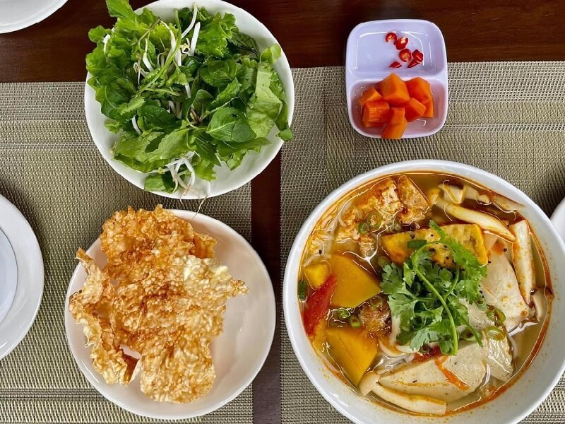 Nhà hàng chay Hương Mai