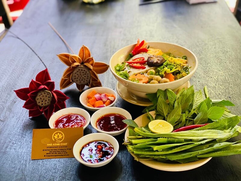 Nhà hàng chay Tĩnh