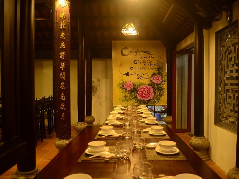 Nhà hàng chay Sân Mây