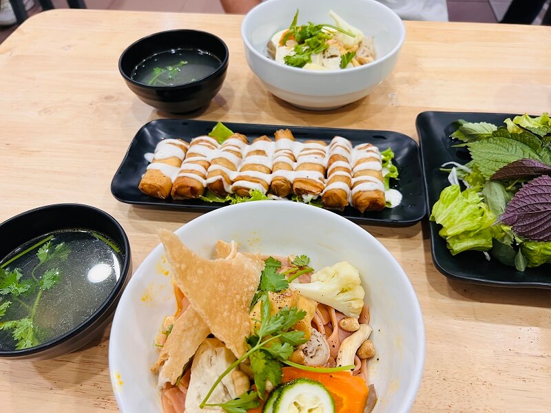 Quán chay Lá Bồ Đề