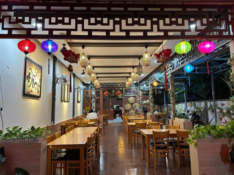 Ẩm thực chay Long Hoa