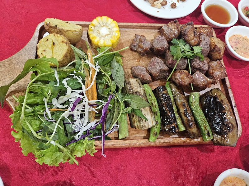 Nhà Hàng Hải Sản 1A