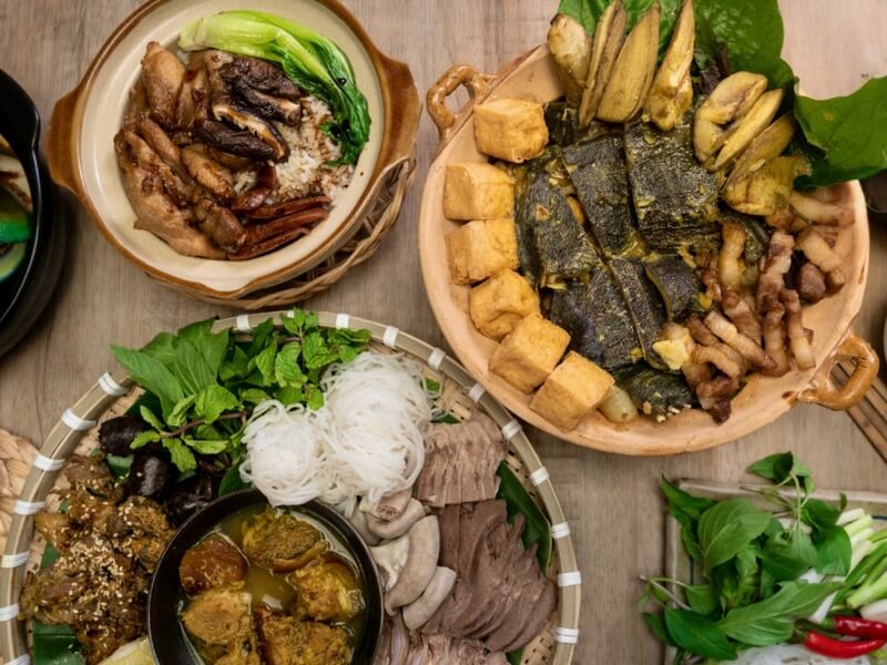 Nhà hàng Cây Sakê