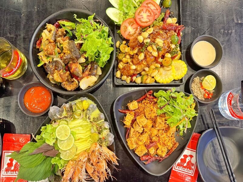 Quán Lẩu & Nướng Xiên Khè