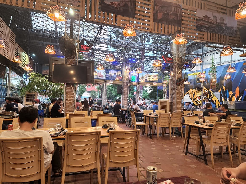 Nhà Hàng 939 Hòn Chồng