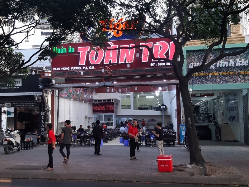Quán Ăn Toàn Trí