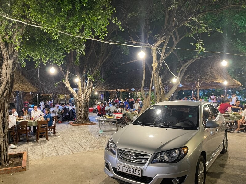 Nhà Hàng Ẩm Thực Vườn Xanh