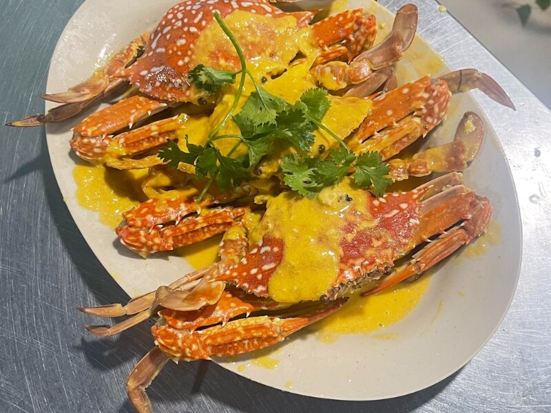 Quán Ốc Trần Đào