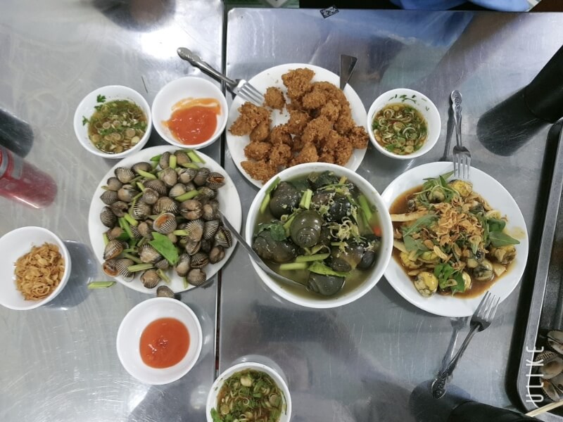 Quán Ốc Đình Ngọ