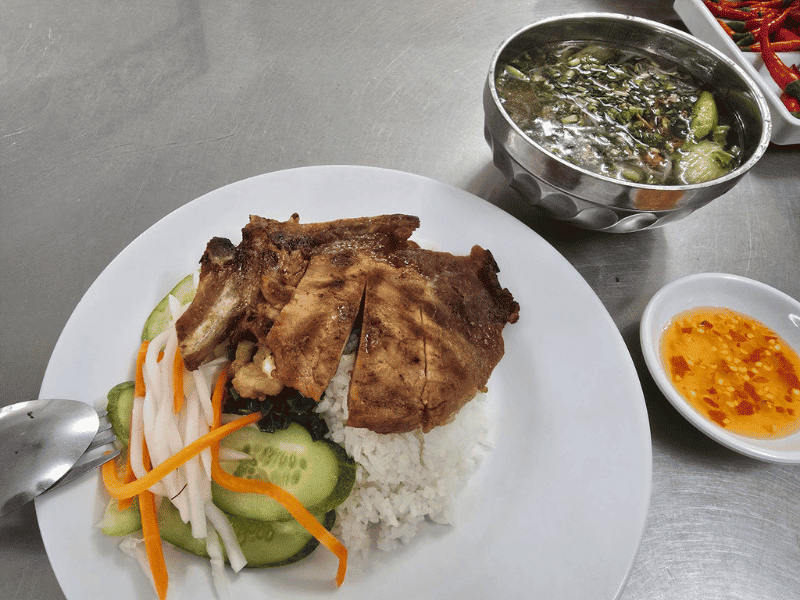 Quán Cơm Tấm Cây Khế 5