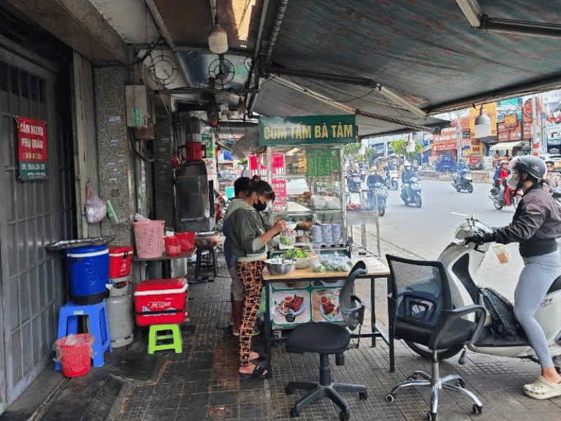Cơm Tấm Bà Tám