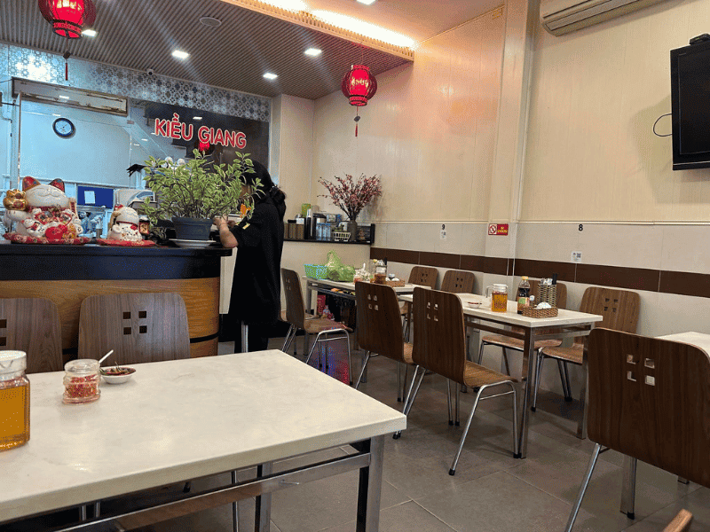 Cơm Tấm Kiều Giang - Trần Quang Khải