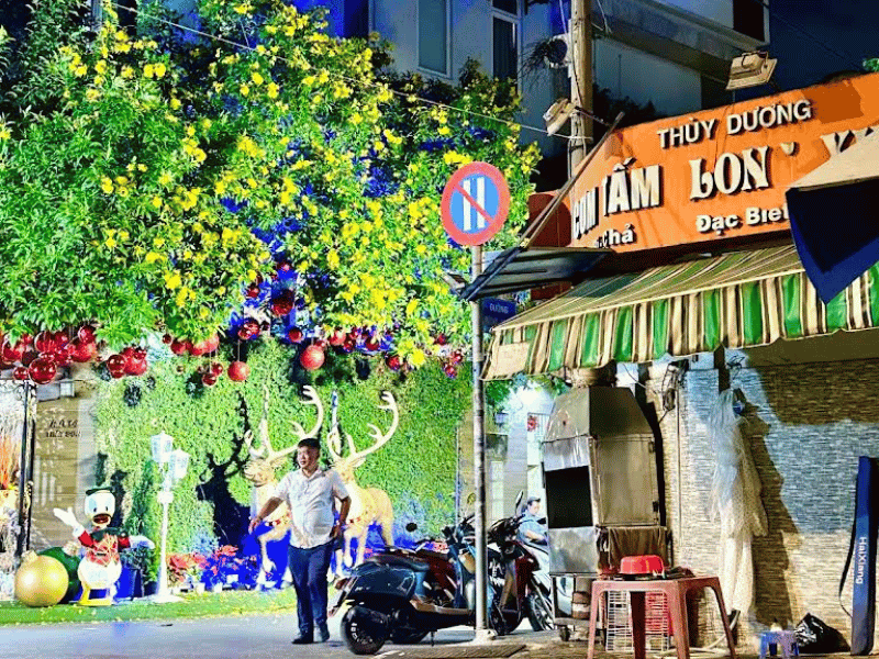 Cơm Tấm Long Xuyên Thùy Dương