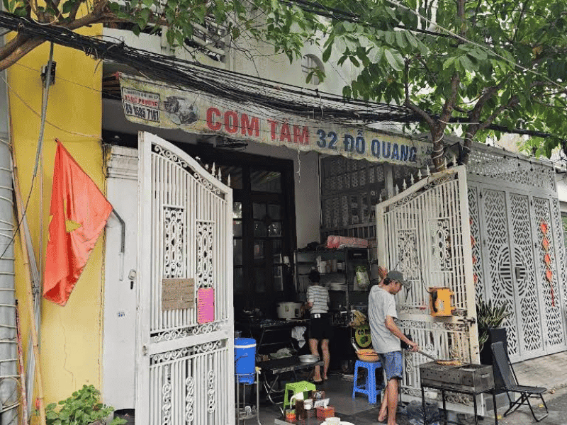 Cơm Tấm 32 Đỗ Quang