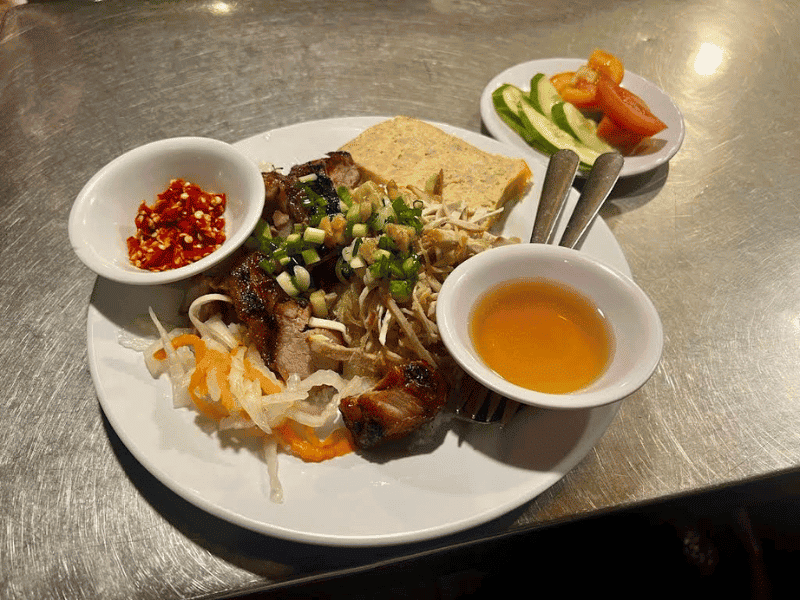 Cơm Tấm Bãi Rác