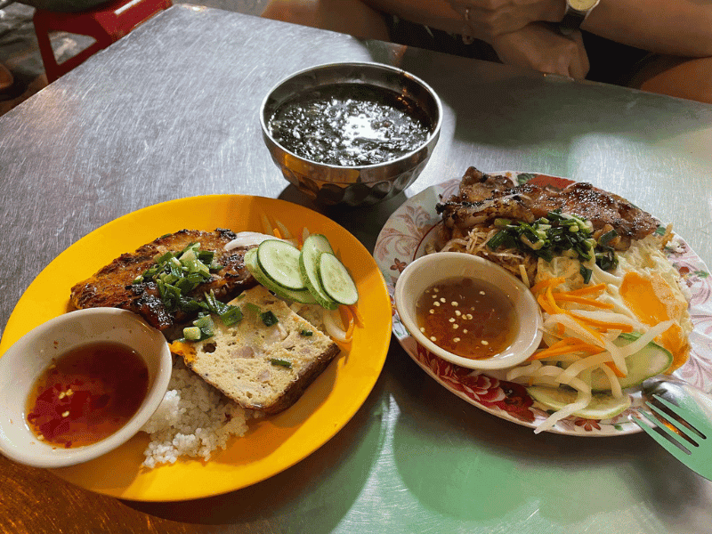 Cơm Tấm Năm Đủ