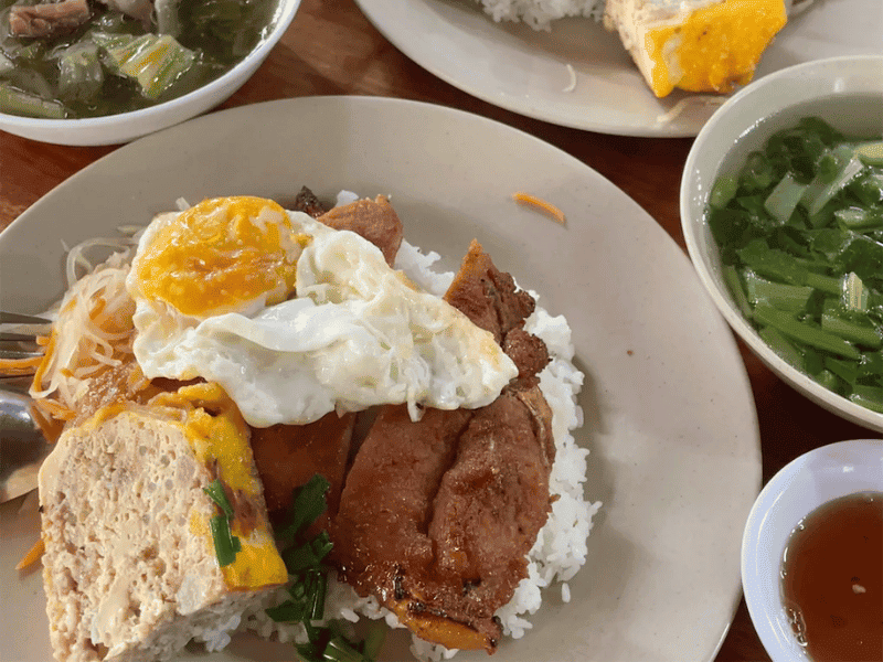 Cơm Tấm Minh Long